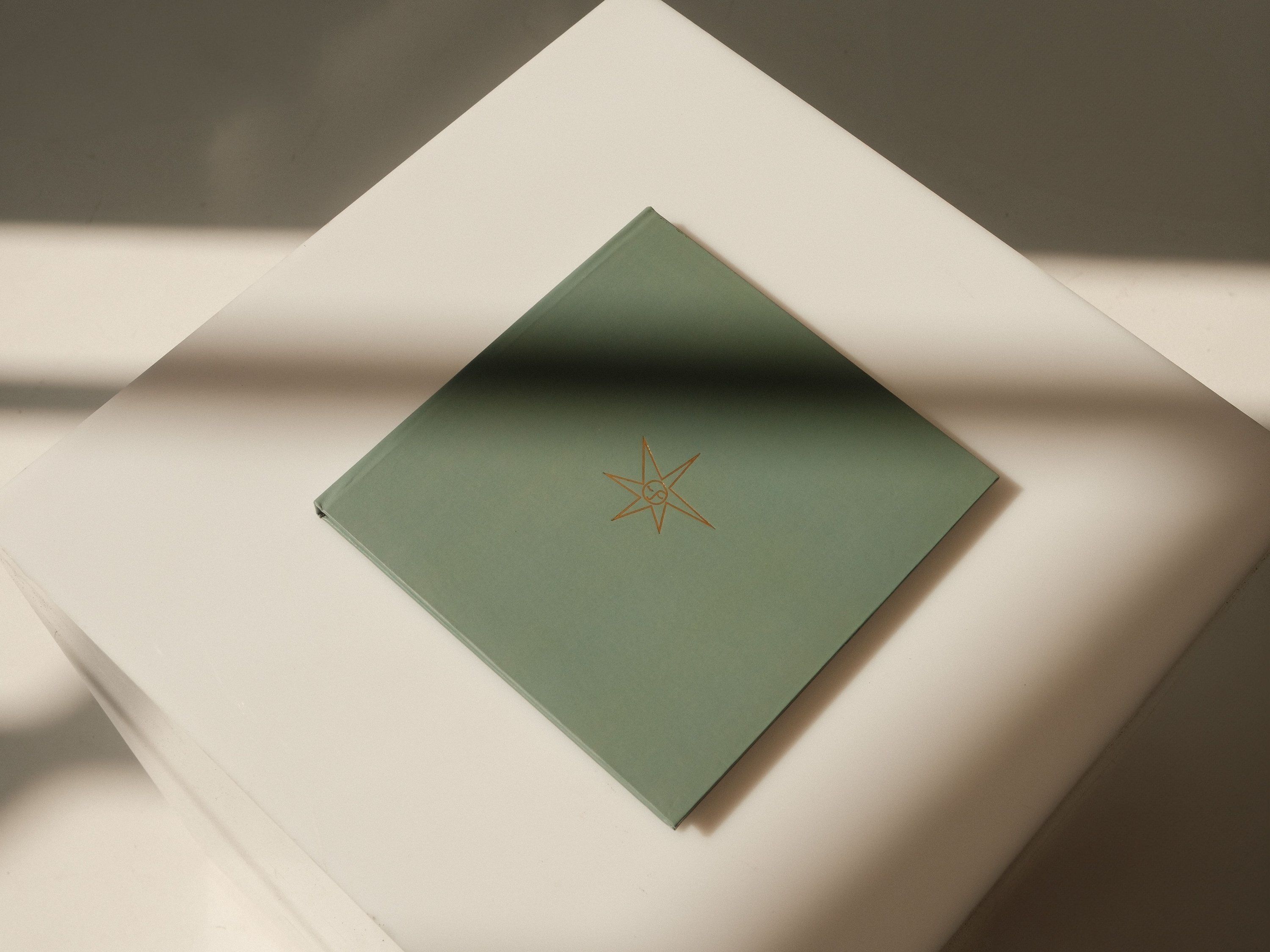 Star Illustration - view 3